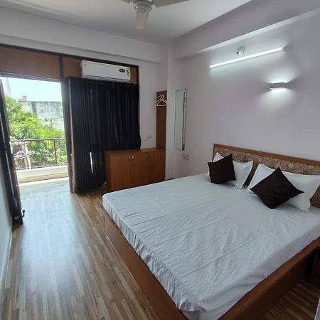 אודייפור Rk Homestay מראה חיצוני תמונה